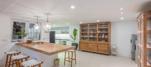 4 bedrooms Villa in South Kuta, Indonesia No. 3009 20