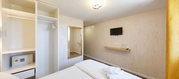 19 غرف نوم فندق في Cabo De Las Huertas, Spain رقم 366146 14