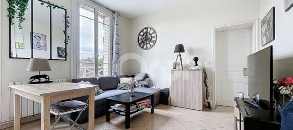 1 bedroom Apartment in Chantilly, France No. 305572 2