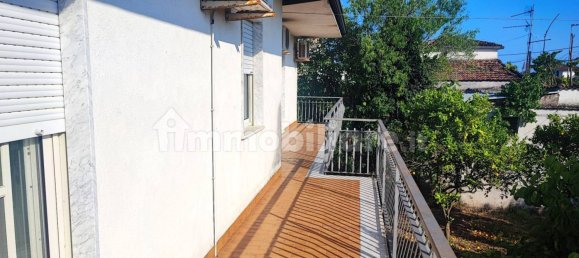 2 chambres Maison à Santi Cosma e Damiano, Italy No. 336525 4