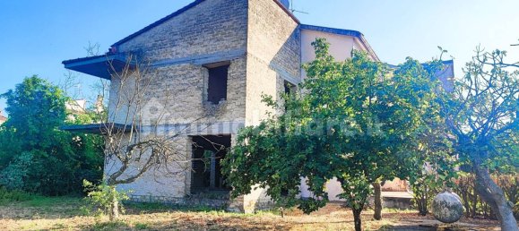 2 chambres Maison à Santi Cosma e Damiano, Italy No. 336525 33