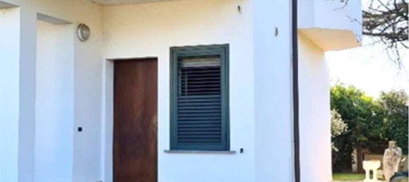 Villa T2 em Lentate sul Seveso, Italy N.º 291200 2