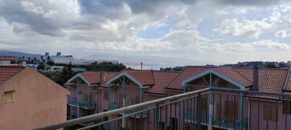 3غرفة شقة في Messina, Italy رقم 106603 10