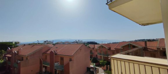 3غرفة شقة في Messina, Italy رقم 106603 9