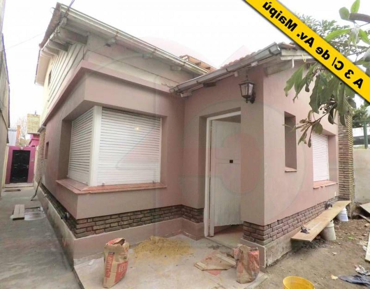 4 bedrooms House in Vicente Lopez, Argentina No. 9674