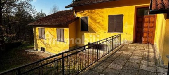 Villa de 5 habitaciónes en Lipomo, Italy No. 323522 7