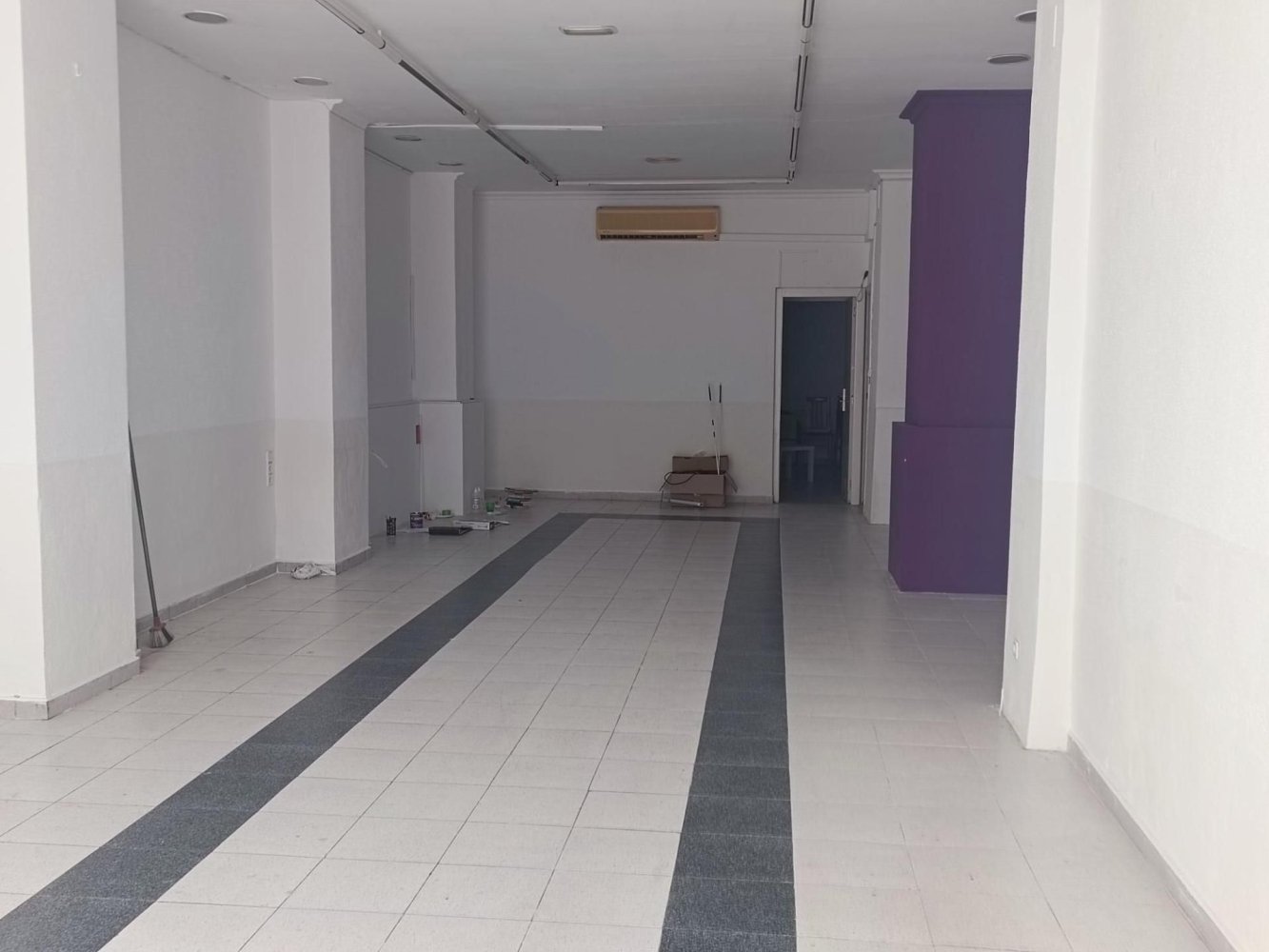 Коммерческая недвижимость 100м² в Аликанте, Испания № 210486