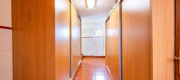 3 bedrooms House in Batalha, Portugal No. 181602 2