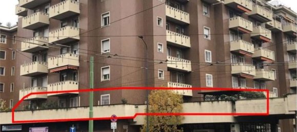 4 rooms Apartment in Milan, Italy No. 314181 2