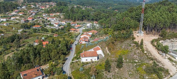 Terrain à Agilde, Portugal 867m² No. 52087 3