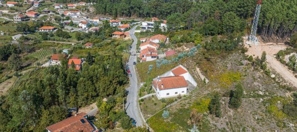 Terrain à Agilde, Portugal 867m² No. 52087 4