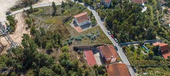 Terrain à Agilde, Portugal 867m² No. 52087 11