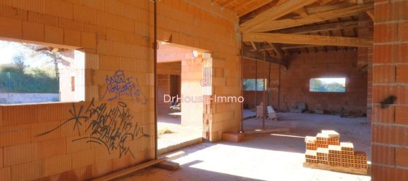 Casa de 3 dormitorios en Brouilla, France No. 286650 14