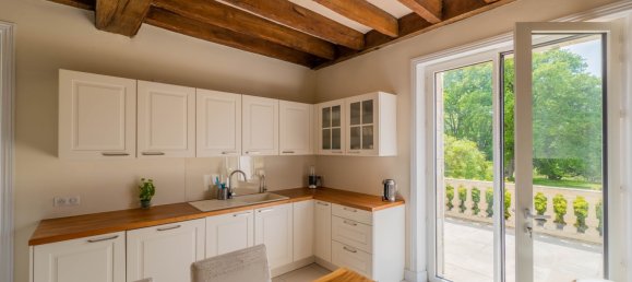 8 bedrooms House in Azay-le-Rideau, France No. 79129 18