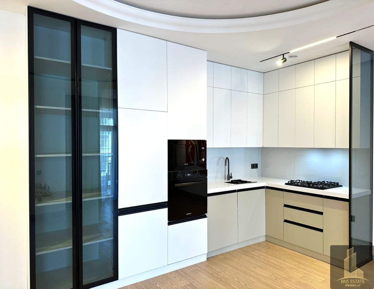 3 bedrooms Apartment in Nasimi, Azerbaijan No. 1225