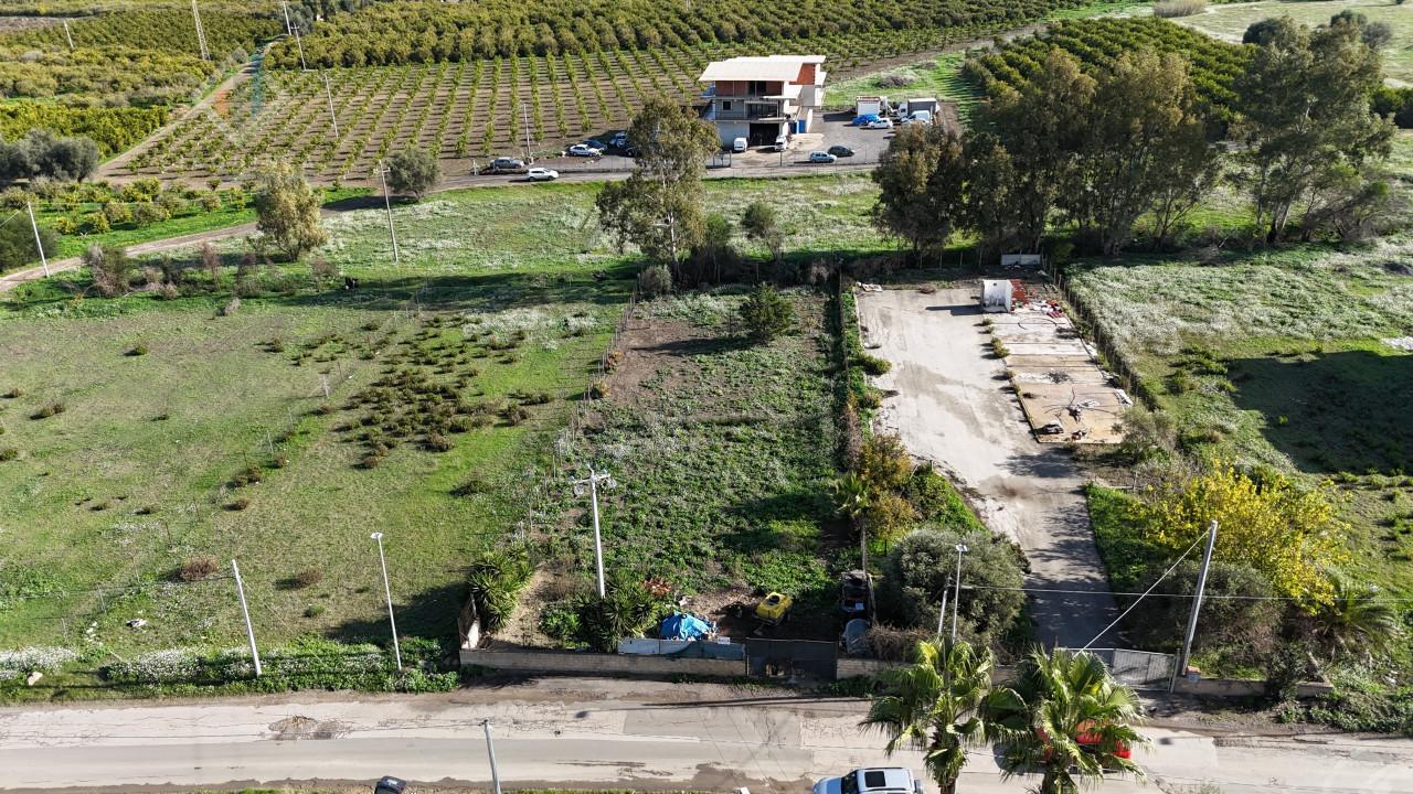 1263m² Land in Palagonia, Italy No. 232426