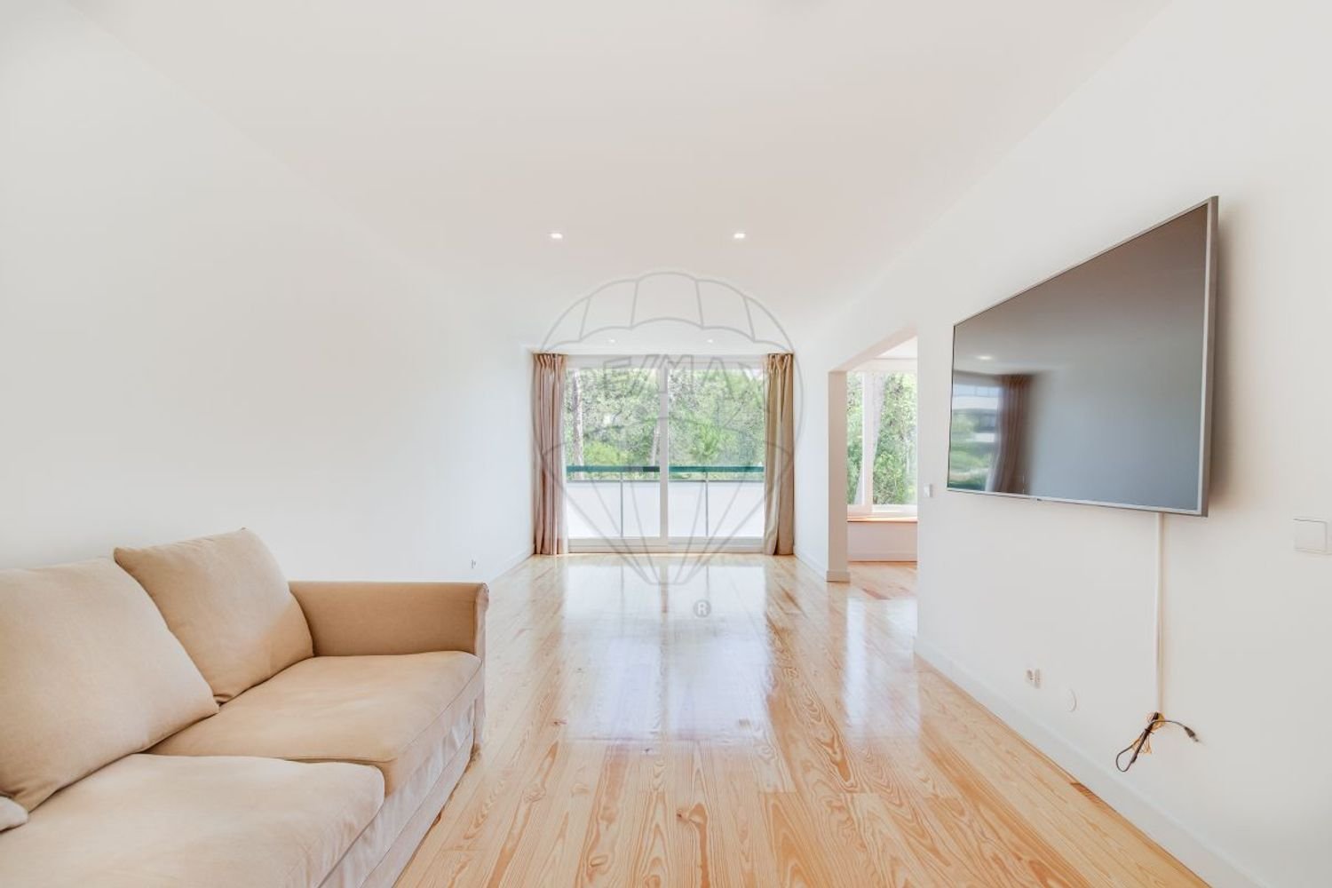 3 bedrooms Apartment in Cascais, Portugal No. 331283