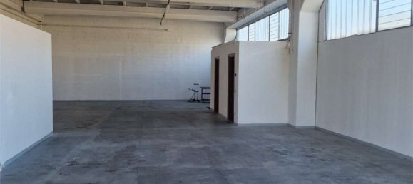 Armazém em Albese con Cassano, Italy 220 m² N.º 362289 6