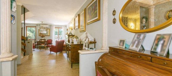 3 bedrooms Villa in Fonte Nuova, Italy No. 53932 12