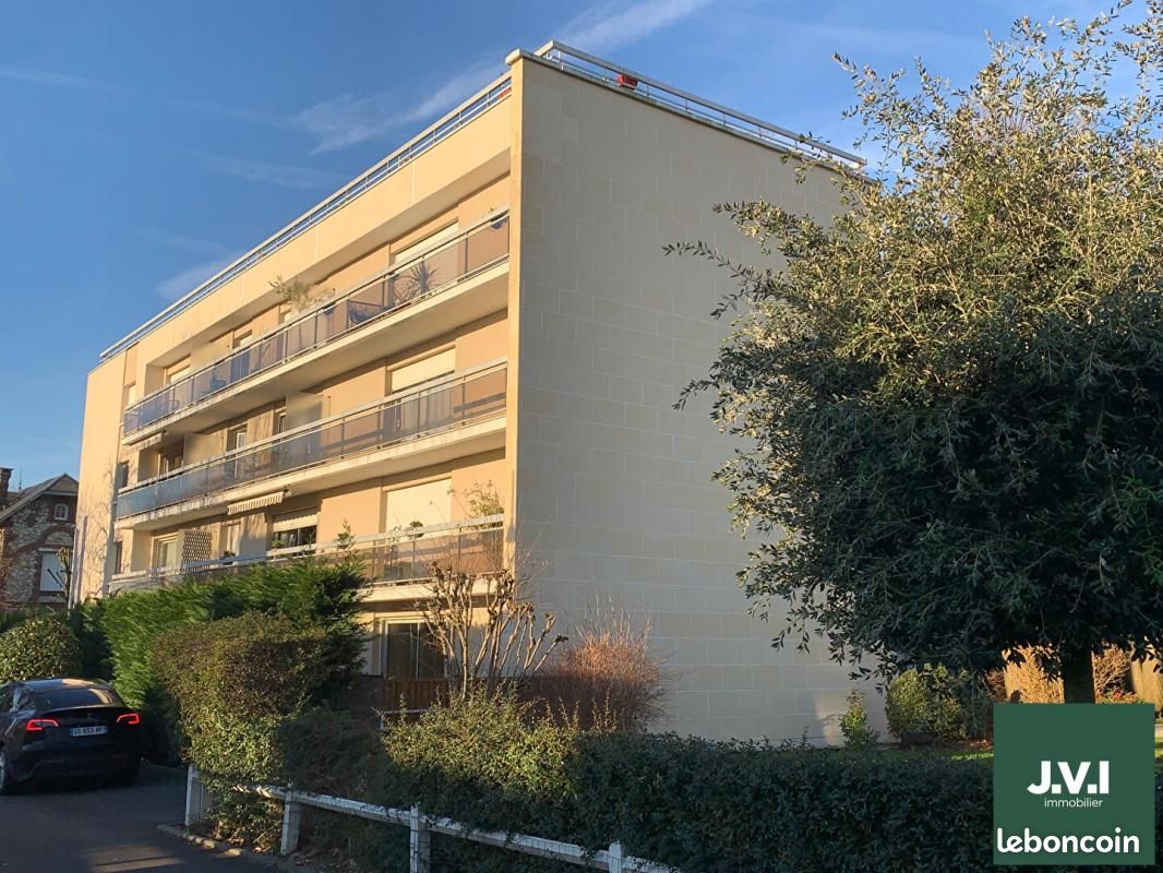 Apartamento T3 em Montmorency, France N.º 149352