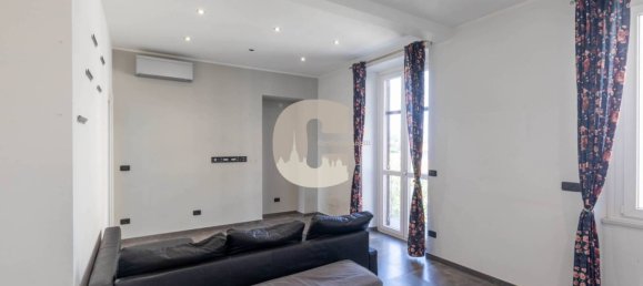 1 bedroom Apartment in Turin, Italy No. 287015 7