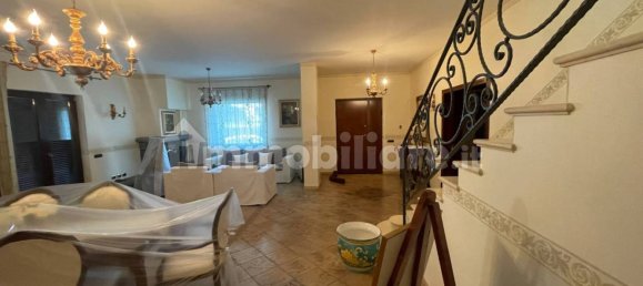 3 bedrooms Villa in Cicciano, Italy No. 259646 4