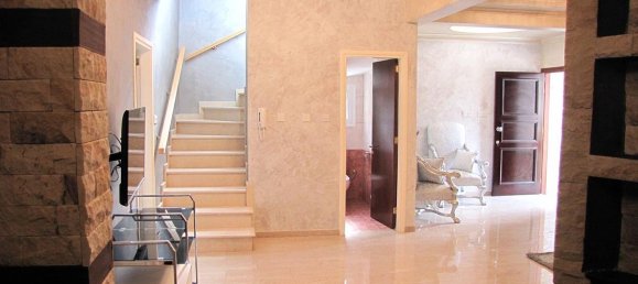 3 bedrooms Villa in Limassol, Cyprus No. 1692 5