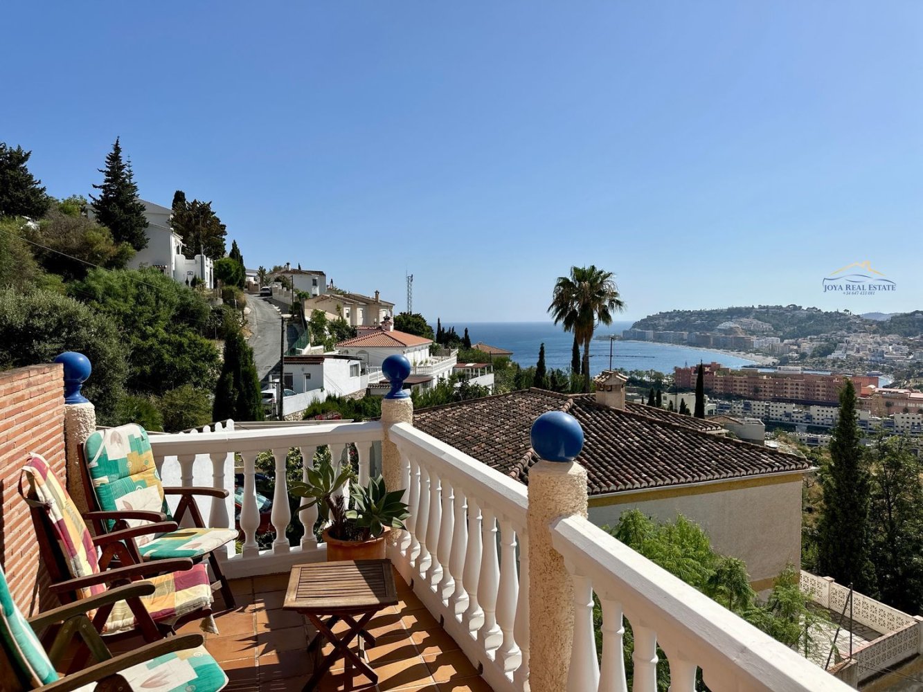 3 bedrooms House in Almunecar, Spain No. 143607