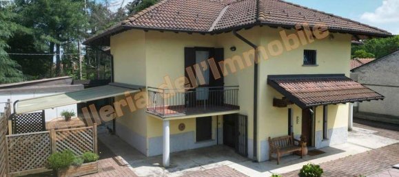 4-salle Villa à Vigevano, Italy No. 33635 6