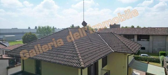 4-salle Villa à Vigevano, Italy No. 33635 9