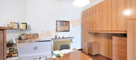 4-salle Villa à Vigevano, Italy No. 33635 24