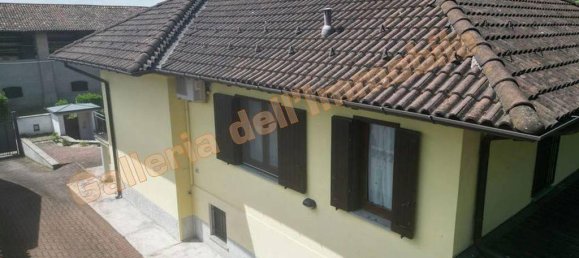 4-salle Villa à Vigevano, Italy No. 33635 8