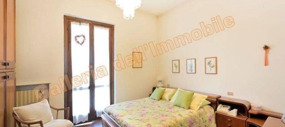 4-salle Villa à Vigevano, Italy No. 33635 21