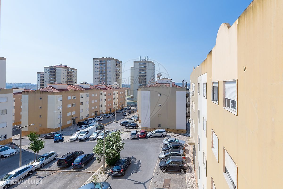 Apartamento T2 em Odivelas, Portugal N.º 248767
