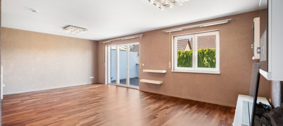 Таунхаус с 5 комнатами в Kitzingen, Германия № 26951 5