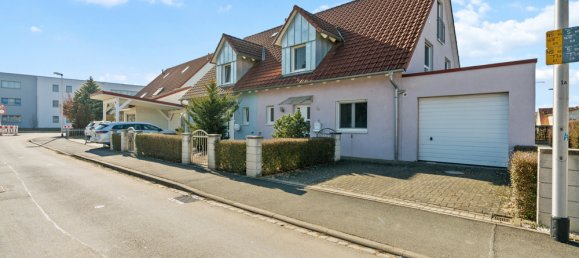 Таунхаус с 5 комнатами в Kitzingen, Германия № 26951 28