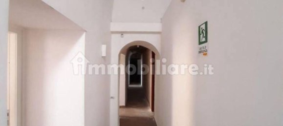 7 rooms Apartment in Naples, Italy No. 186379 5