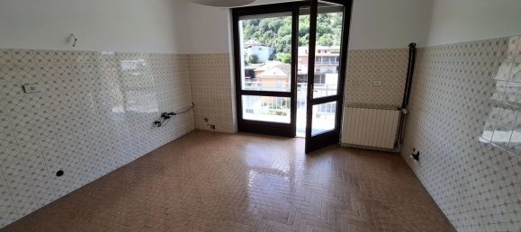 Apartamento de 3 dormitorios en Castellinaldo d'Alba, Italy No. 336780 22