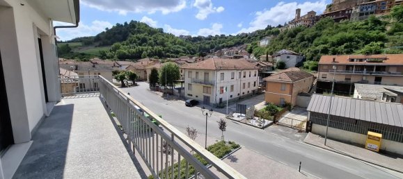 Apartamento de 3 dormitorios en Castellinaldo d'Alba, Italy No. 336780 19