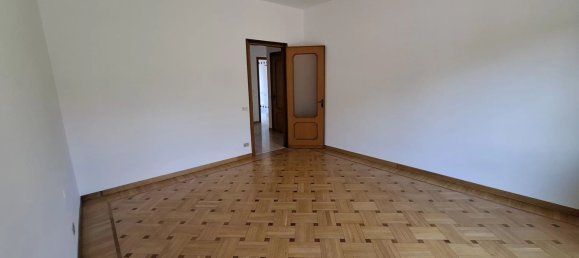 Apartamento de 3 dormitorios en Castellinaldo d'Alba, Italy No. 336780 11