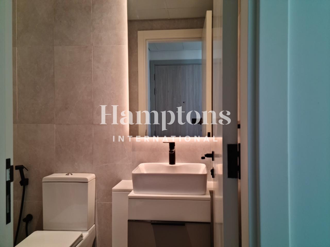 Квартира с 1 спальней в Dubai Production City (IMPZ), ОАЭ № 124360