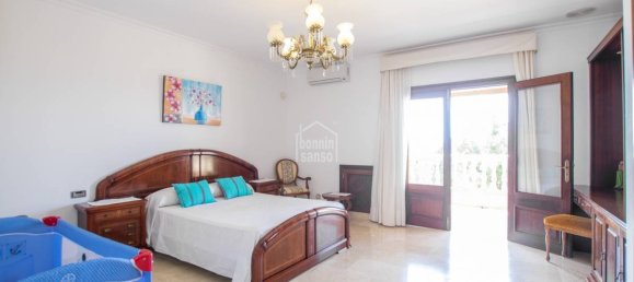 5 bedrooms Villa in Son Carrio, Spain No. 671 7