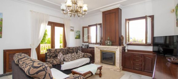 5 bedrooms Villa in Son Carrio, Spain No. 671 5