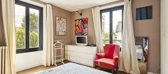 4 bedrooms House in Gagny, France No. 189376 9