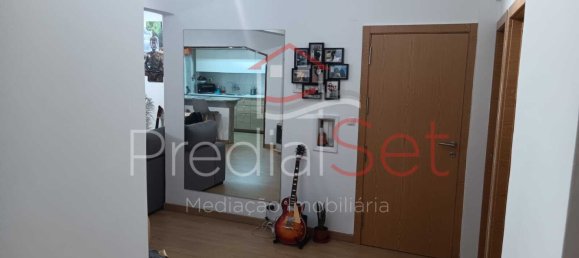Apartamento de 4 dormitorios en Almada, Portugal No. 156115 16