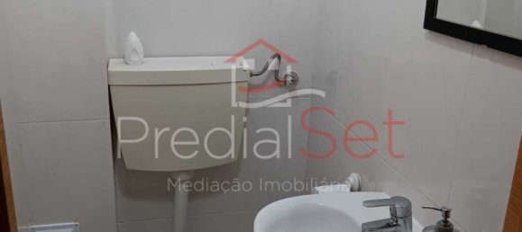 Apartamento de 4 dormitorios en Almada, Portugal No. 156115 21