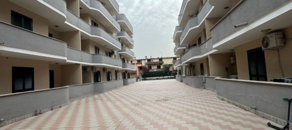 Apartamento T4 em San Tammaro, Italy N.º 327767 7