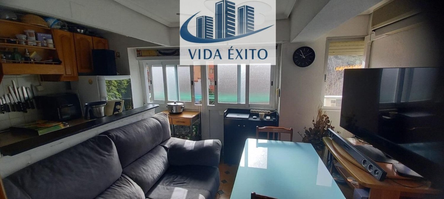 2 bedrooms Apartment in Jaen, Spain No. 219937