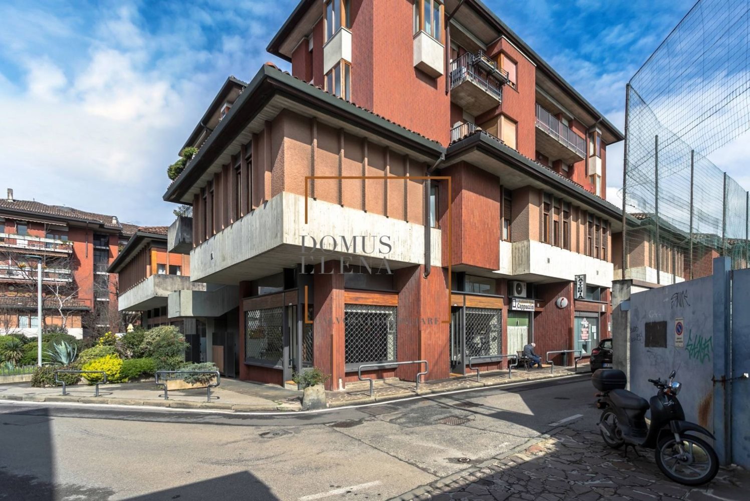 3 bedrooms Apartment in Bergamo, Italy No. 387630