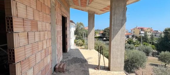 Дом с 2 спальнями в Амендолара, Италия № 336688 5